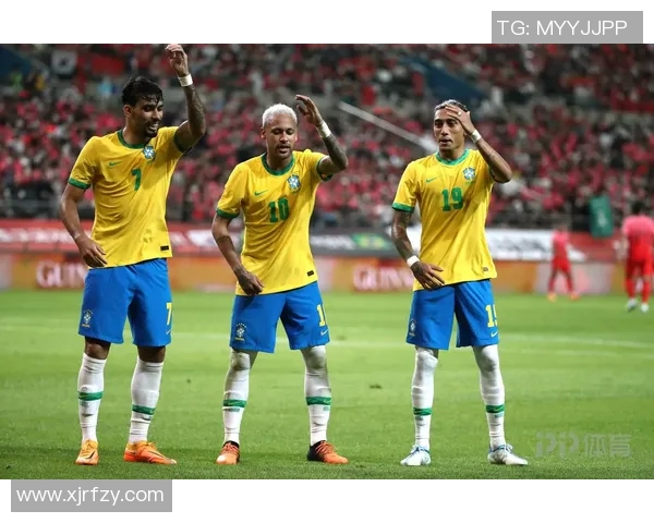 足球明星双标现场视频揭示职业操守与私生活的巨大反差 足球明星双标现场视频揭示职业操守与私生活的巨大反差